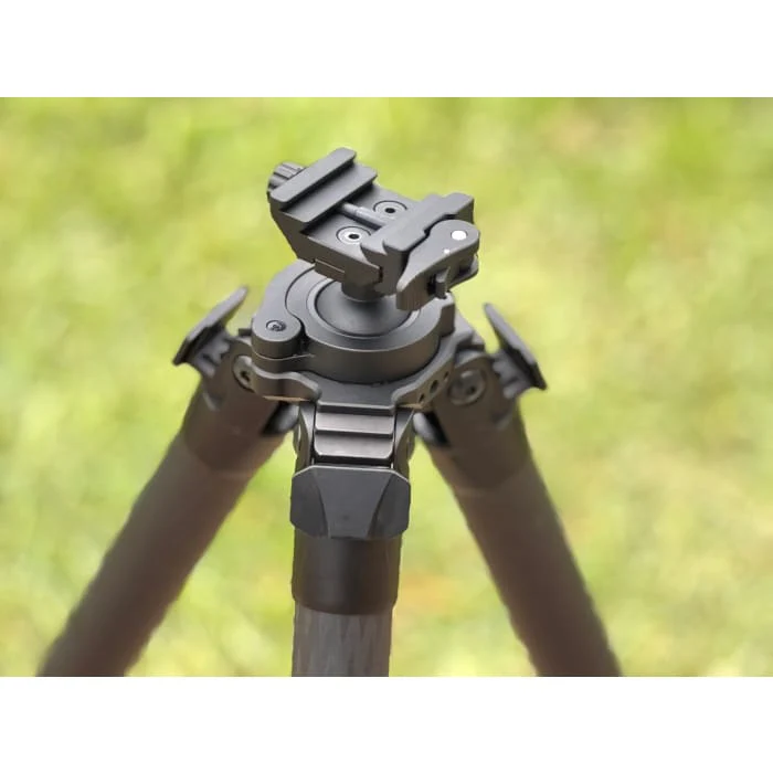 Large Heavy-duty carbon fibre tripod - for Arca & Picatinny - Image 15