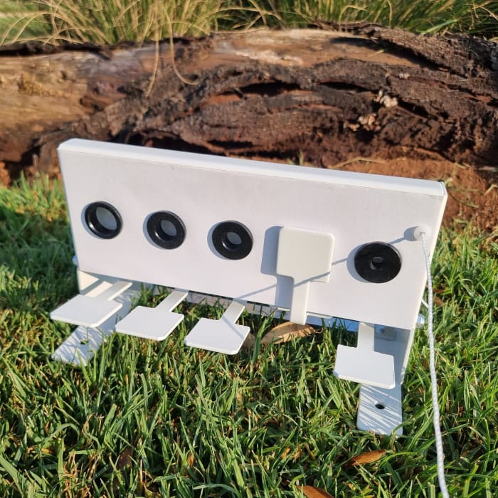 Steel 5-Point Reset Target (For Mounting On Wall Or Pegging Into The Ground)